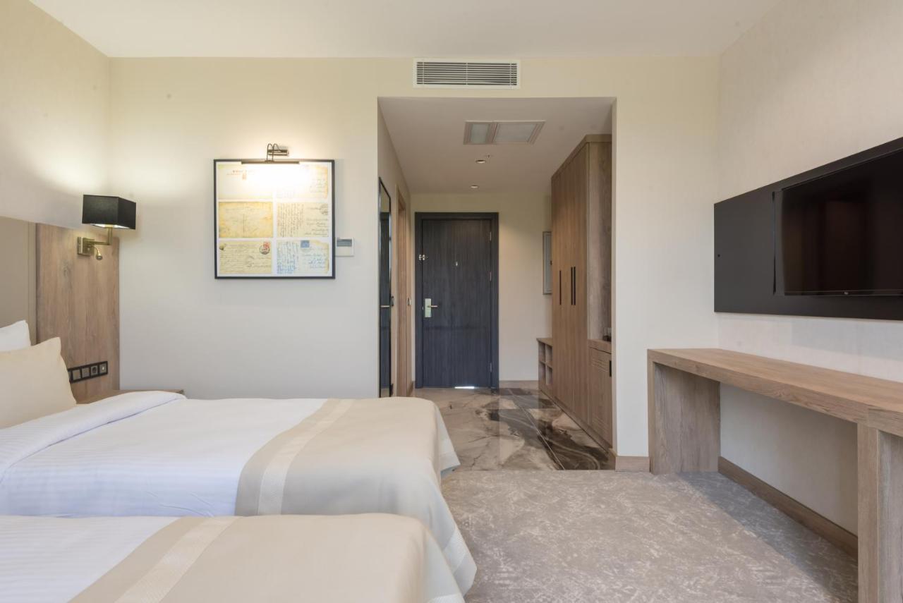 Ramada Plaza By Wyndham Batman Hotel Kültér fotó