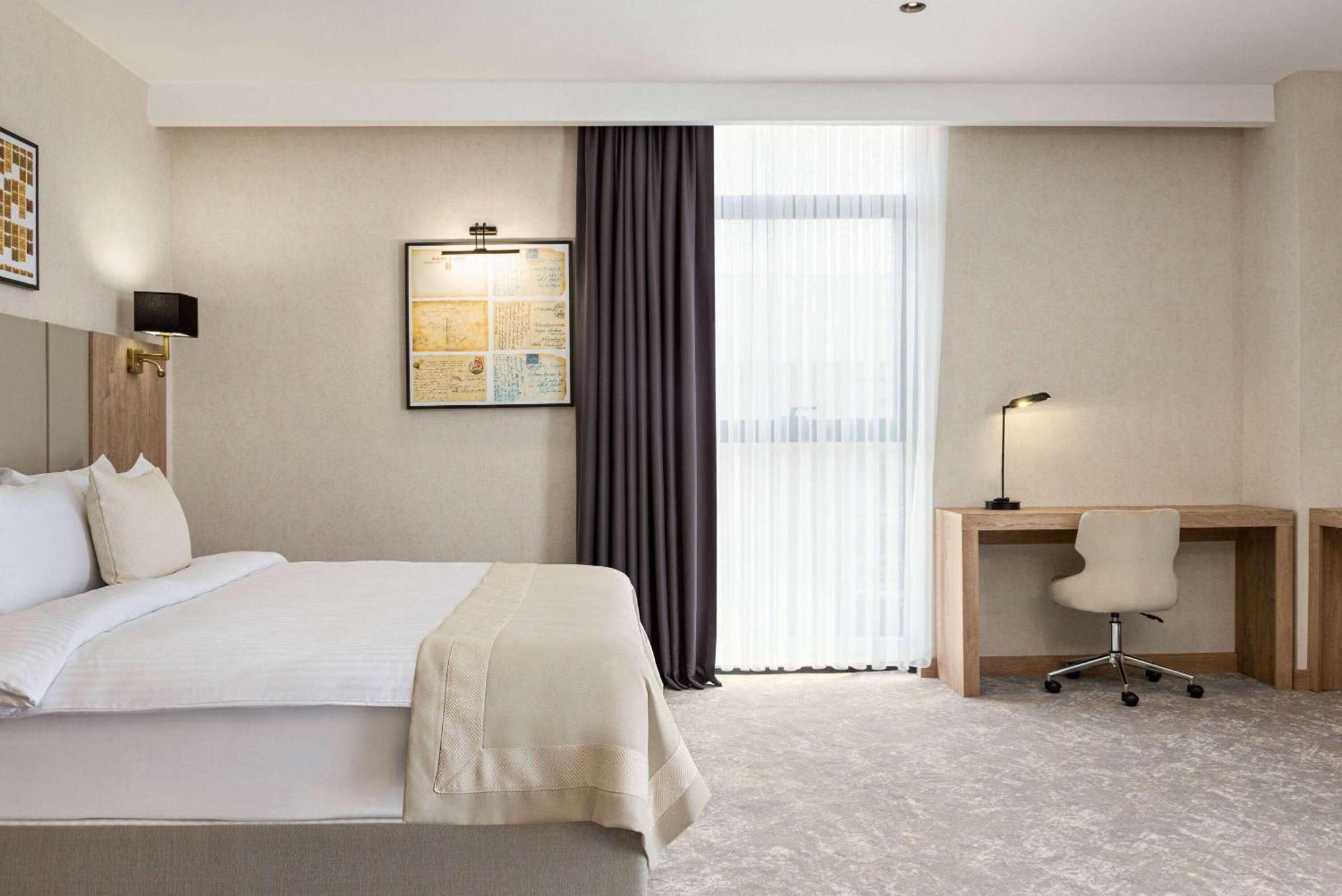 Ramada Plaza By Wyndham Batman Hotel Kültér fotó