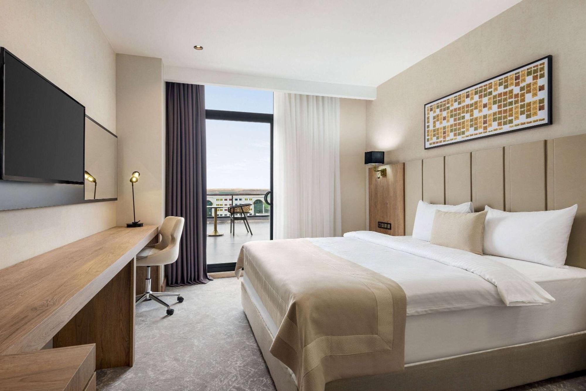Ramada Plaza By Wyndham Batman Hotel Kültér fotó